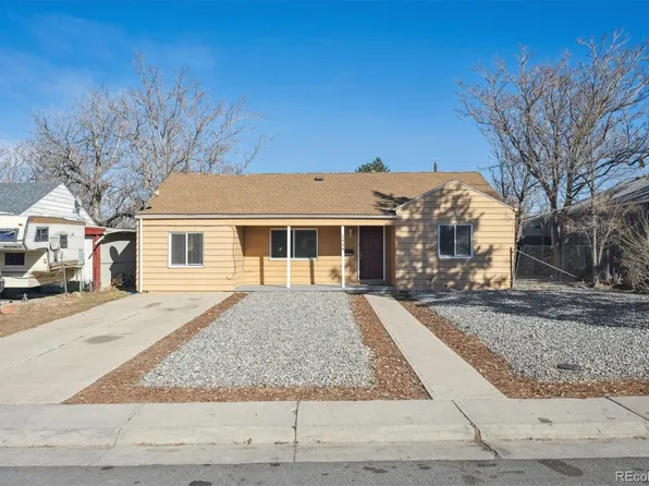 1934 Macon Street, Aurora, CO 80010