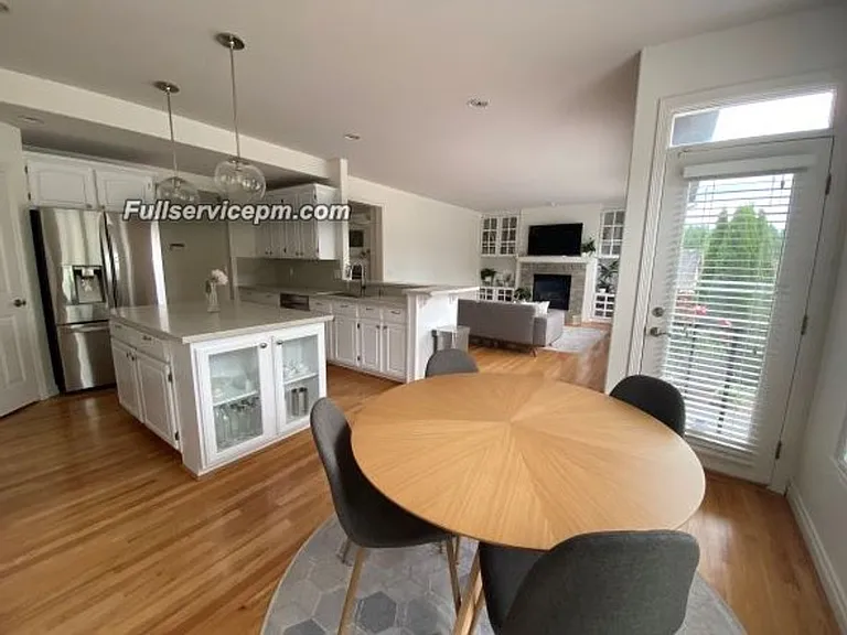 817 SW 354th St — Photo 10