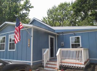 104 S 5th St, Liberty, KS 67351