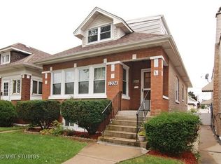 1334 Elmwood Ave, Berwyn, IL 60402