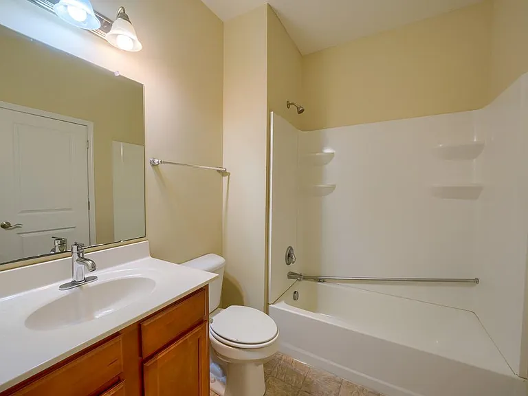 1354 Ida Ave — Photo 11