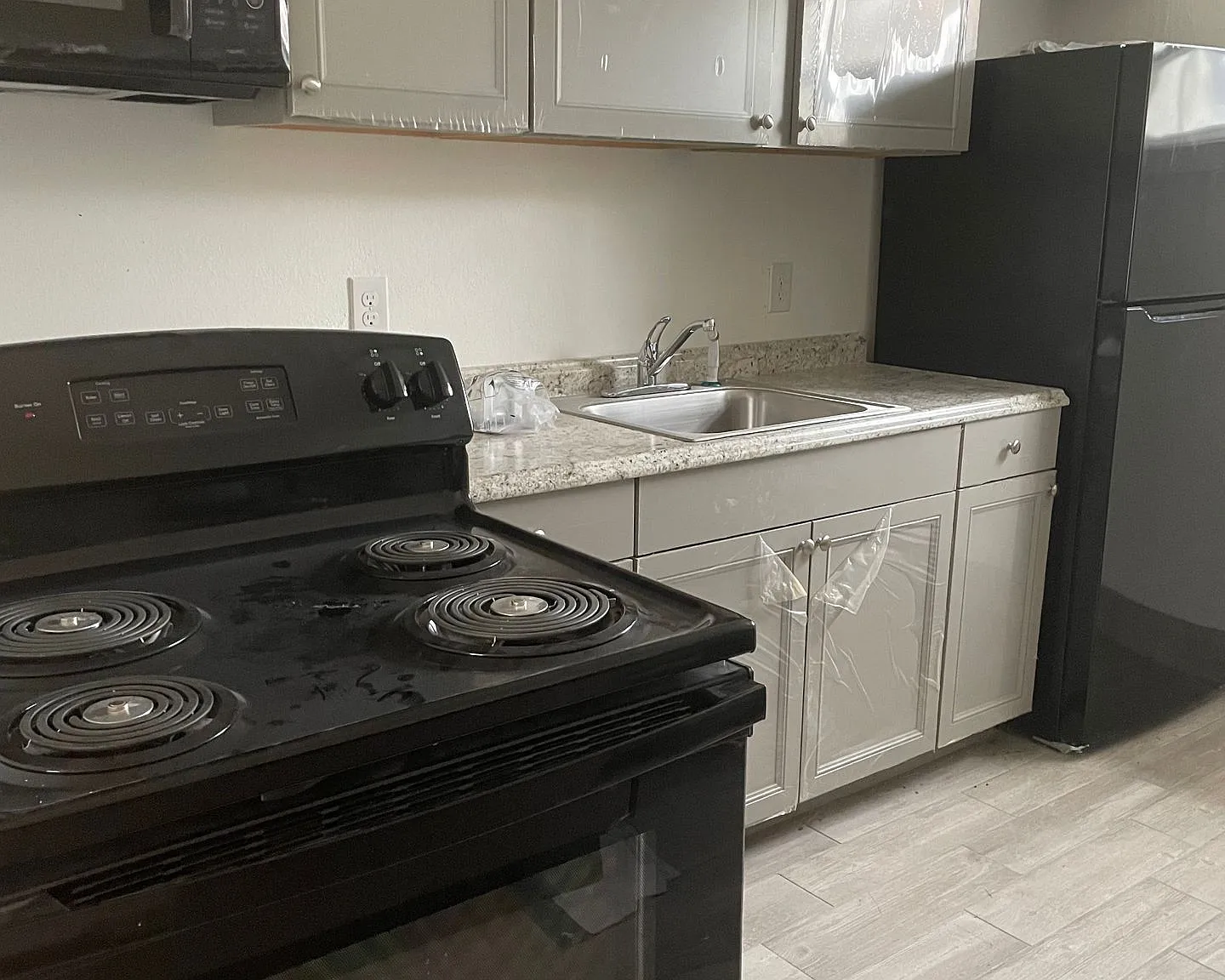 Hampton View Apartment — Photo 1