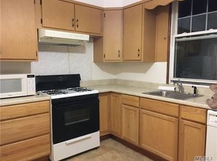 6008 Linden St, Ridgewood, NY 11385