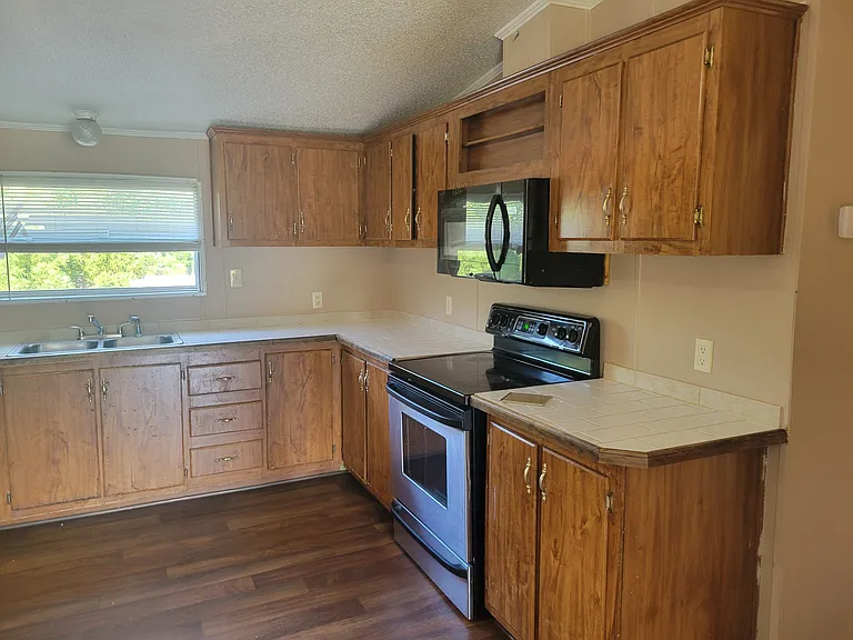 57 Tali Ln — Photo 6