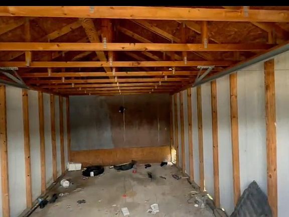 3rd image of 11818 Kingslake Forest Drive