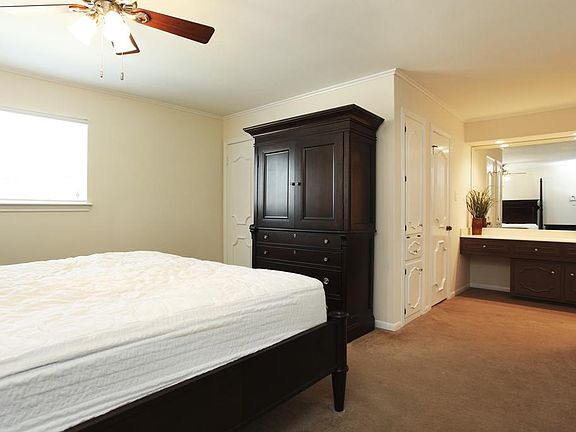 4th image of 15008 Kimberley Ct