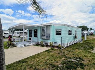 3715 Hula Cir, Ruskin, FL 33570