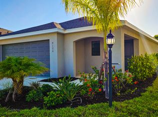 9176 Tequila Sunrise Dr, Sarasota, FL 34241