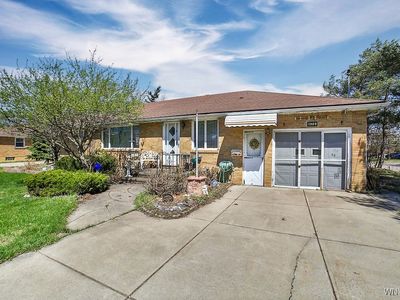 476 Center Rd, Buffalo, NY, 14224