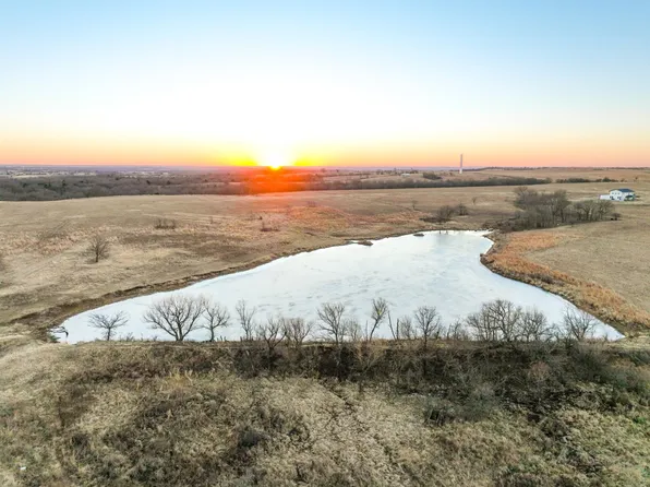 4080 North Rd, Nowata, OK 74048