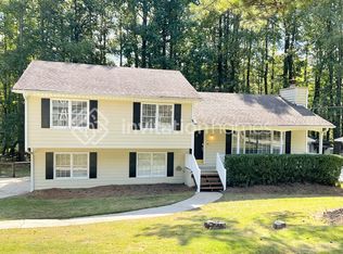2436 Hillboro Cir SW, Marietta, GA 30064