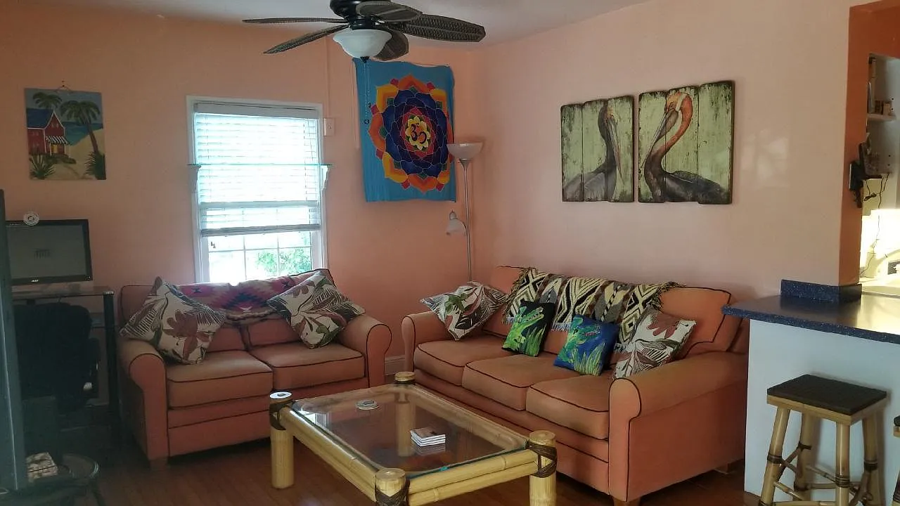 1 bed, 640 sqft, $2,700 — Photo 3