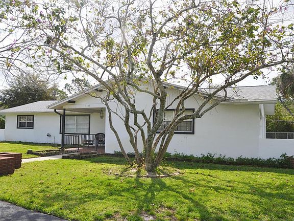 2nd image of 5185 Pina Vista Dr