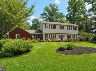 1333 University Dr, Yardley, PA 19067