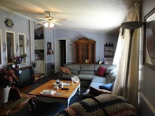 3rd image of 2167 County Road 2500
