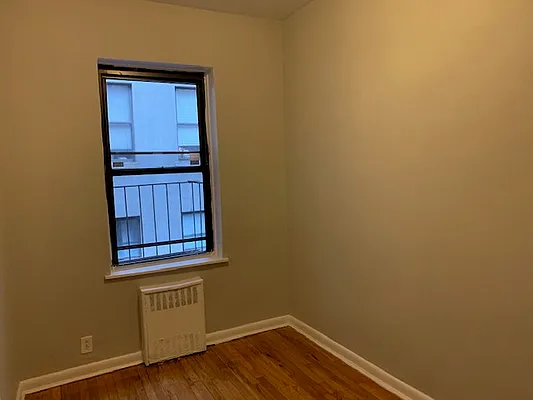 Rented by Salon Realty Corp | media 7