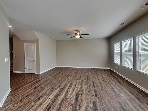 4th image of 5737 Camp Ct SW
