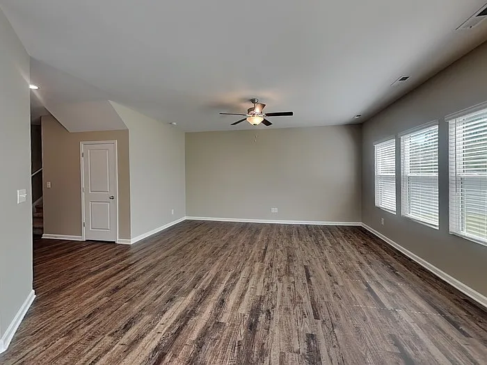 5737 Camp Ct SW — Photo 4