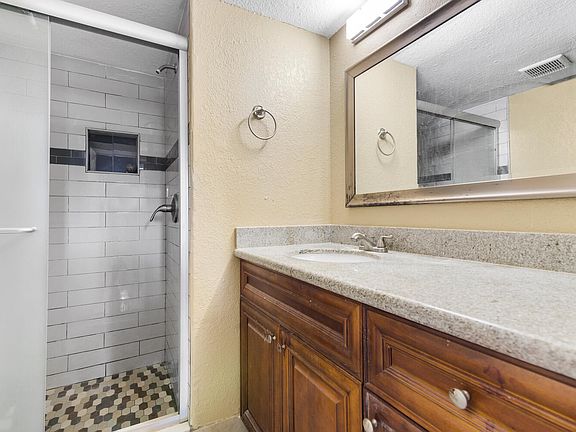 4th image of 8285 Sunrise Lakes Blvd Unit 1-102