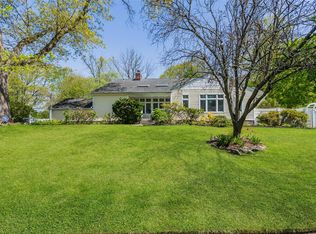 23 Old Town Ln, Halesite, NY 11743