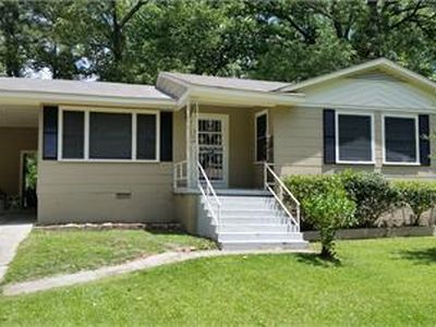 220 Charline Dr, Pearl, MS, 39208