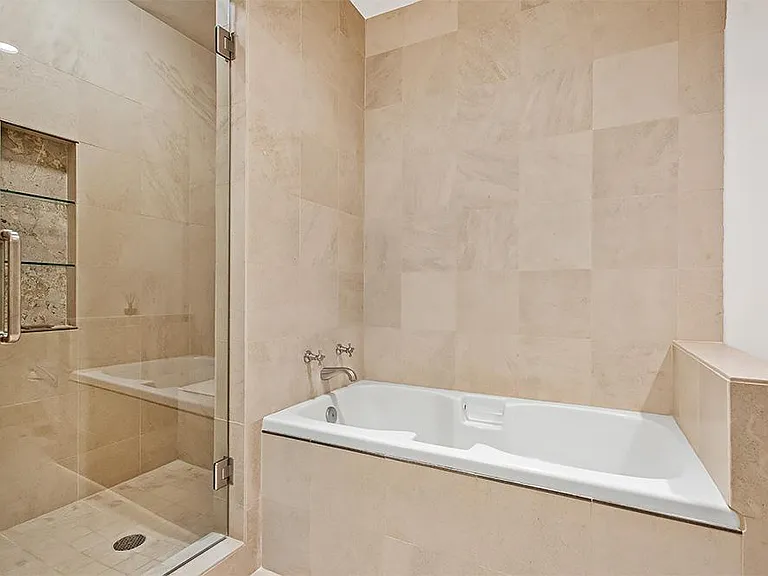 501 Rio Grande Pl #205 — Photo 17
