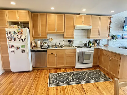 Rented by Corcoran | media 12