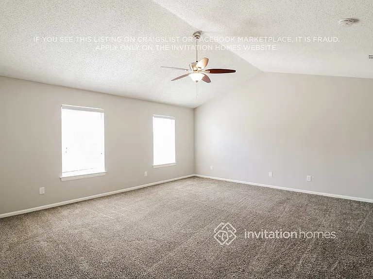 2051 Vista Dr — Photo 12