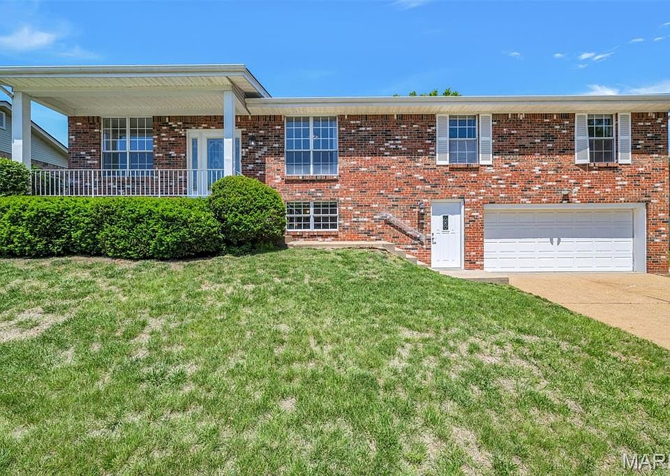 1st image of 4863 Vermilion Dr