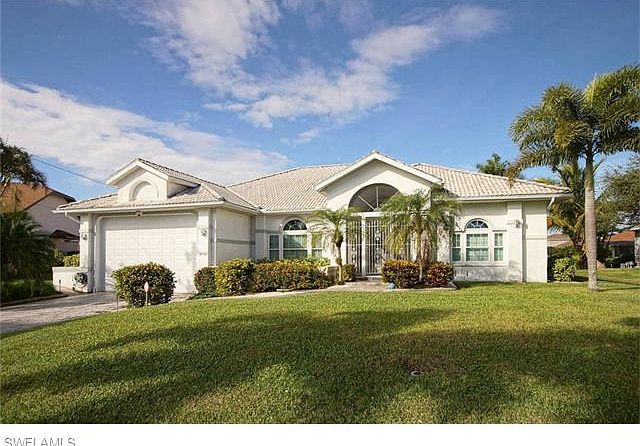 1st image of 3808 SW 27th Ct
