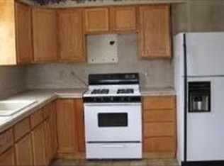 140 Balmoral Dr, Bolingbrook, IL