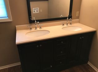 103 N Stewart St, White Oak, TX 75693