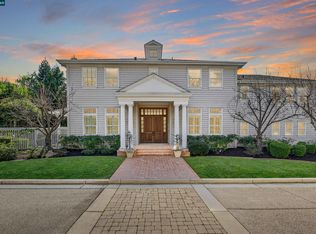 3 Brooktree Dr, Danville, CA