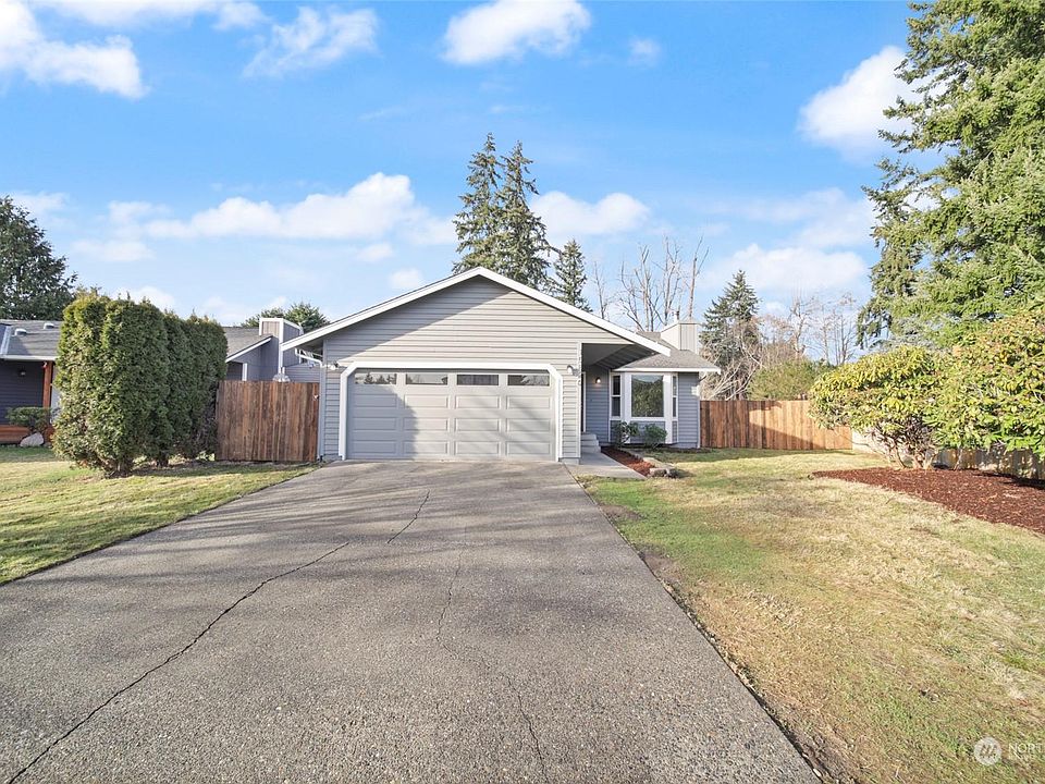 1st image of 15820 120th Ave E