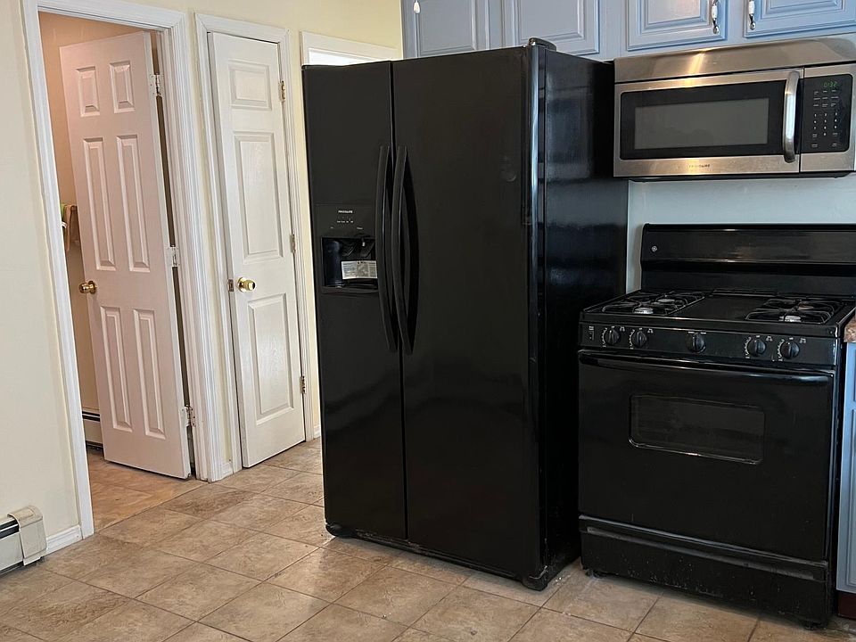 1st image of 1-69-43 Hillmeyer Ave #1