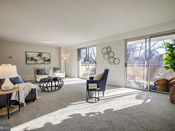 4th image of 7501 Democracy Blvd APT B327