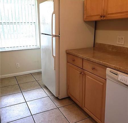 3rd image of 1447 NW 94th Way