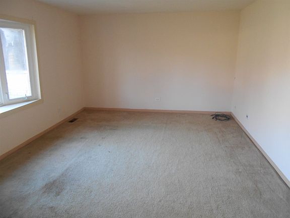 2nd image of 4633 Scarlet Oak Dr