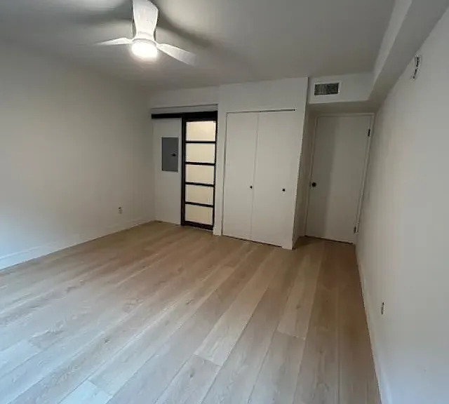 811 W Nutmeg St #102 — Photo 19