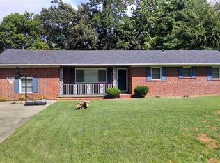 200 S Crestview Dr, Paducah, KY 42003