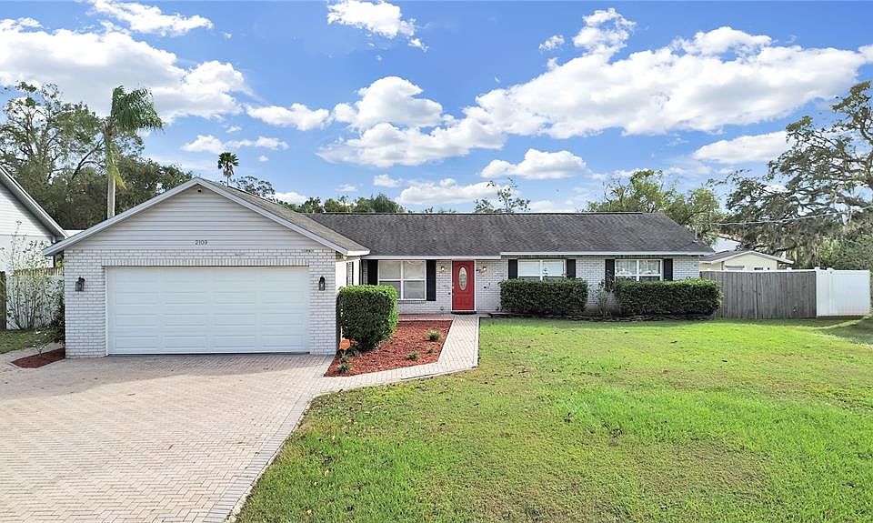 1st image of 2109 Clifton Dr