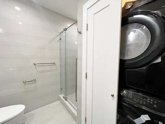 Rented by Pear NYC LLC | media 50