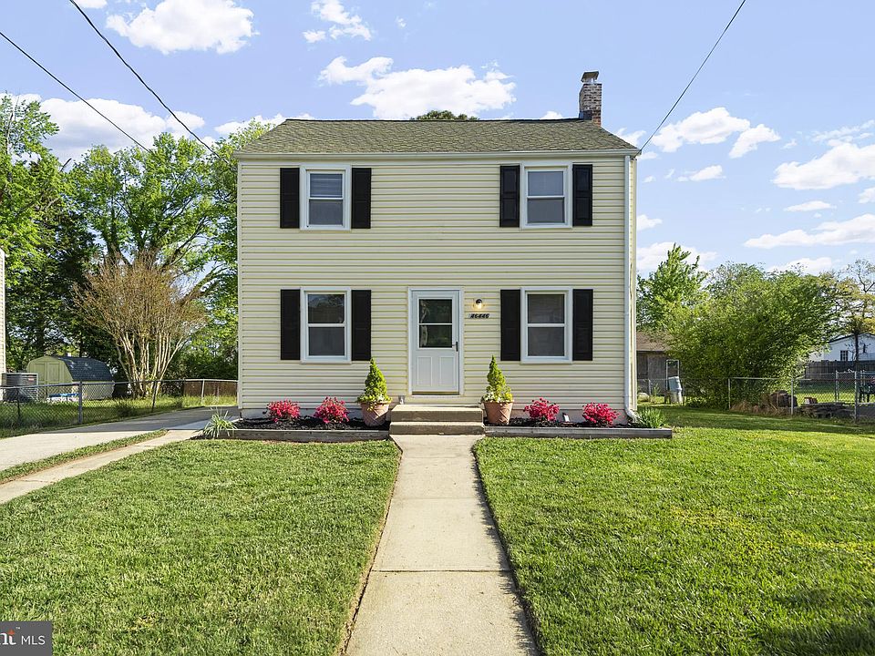 1st image of 46446 Midway Dr