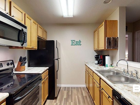 4th image of 6194 State Highway 59 APT T3