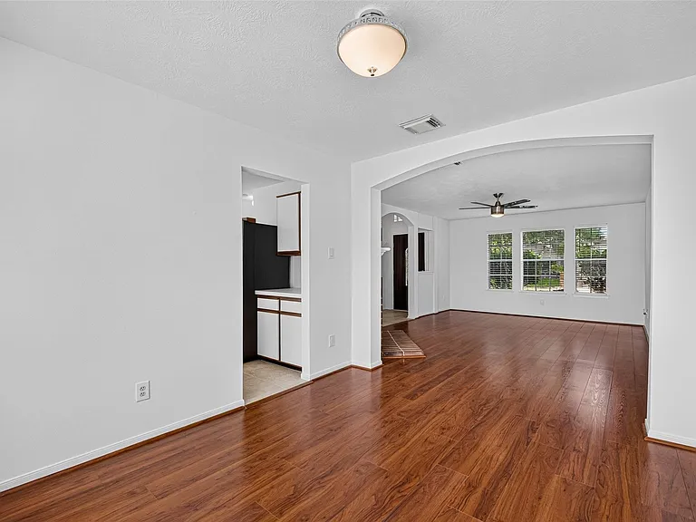 1806 Oak Ridge Dr — Photo 10