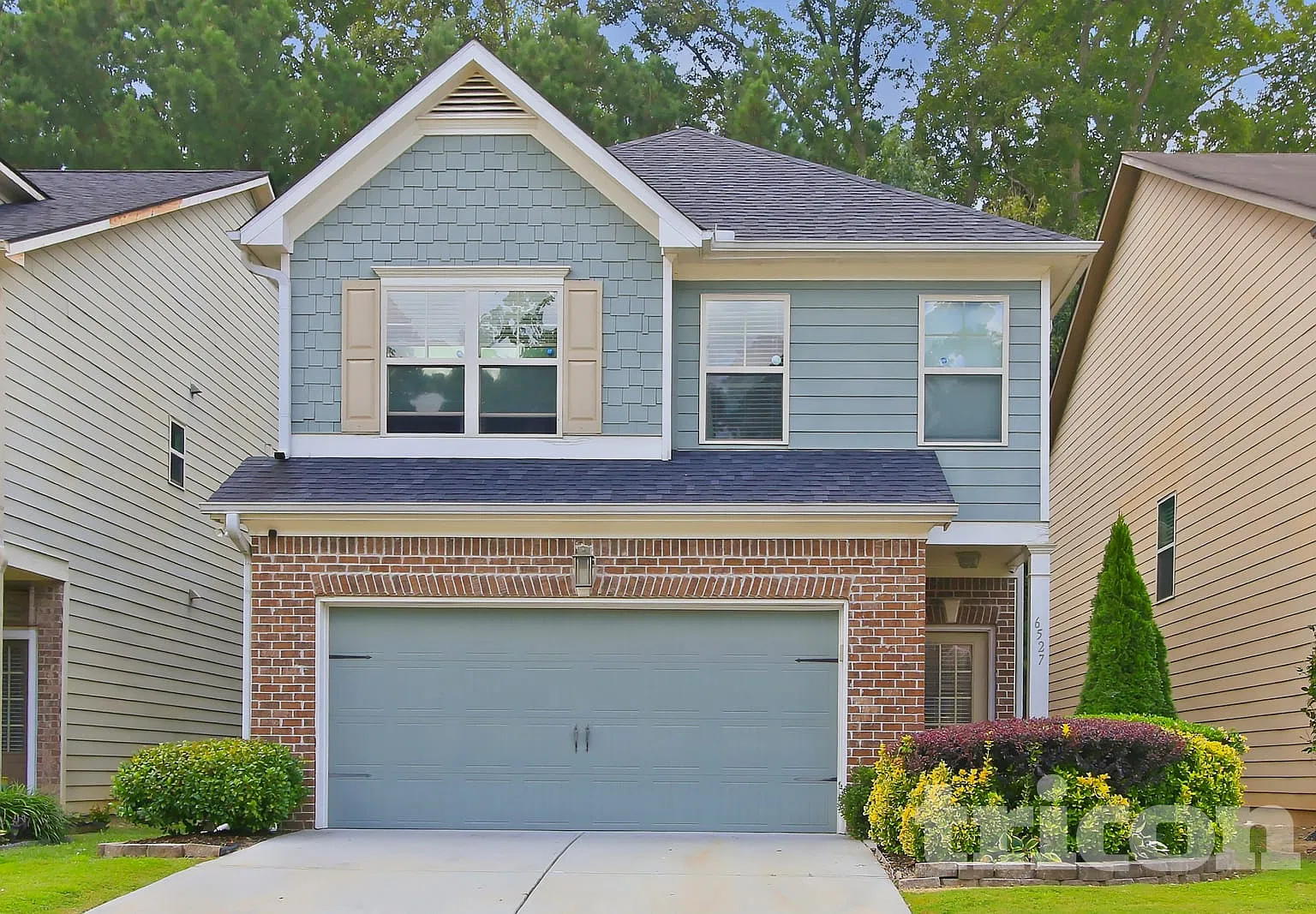 6527 Splitpine Ct Atlanta GA — Photo 1