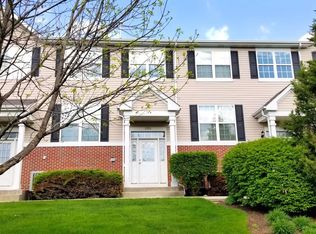 3723 Bailey Rd, Yorkville, IL 60560