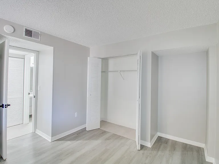 1054 Lotus Cove Ct #612 — Photo 14