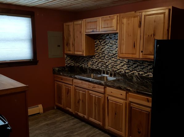412 1st St APT 5