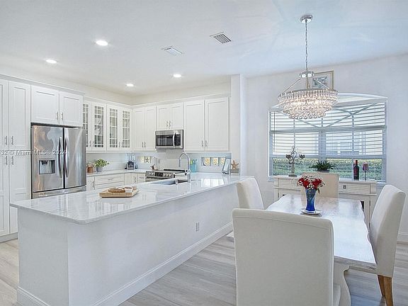2nd image of 505 Southstar Dr #1101